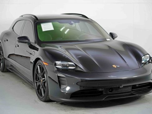 Used 2023 Porsche Taycan GTS image 54