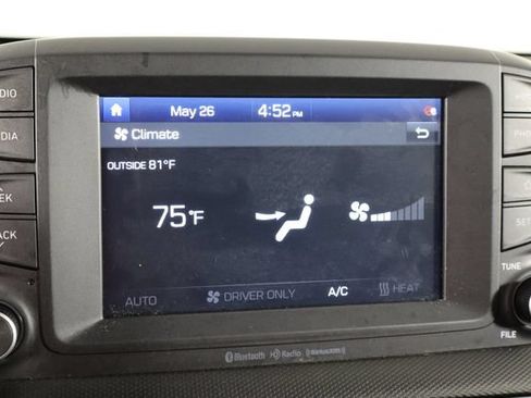 Used 2021 Hyundai Kona Limited FWD image 33