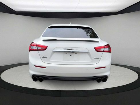 Used 2019 Maserati Ghibli S Q4 AWD/4WD image 7