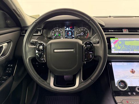Used 2020 Land Rover Range Rover Velar S image 15