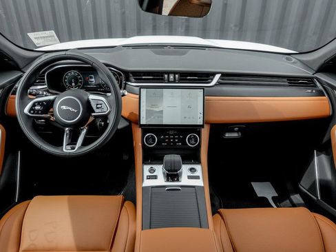 New 2026 Jaguar F-PACE R-Dynamic S AWD/4WD image 19