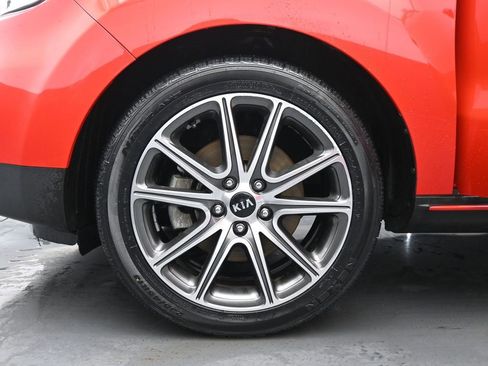 Used 2018 Kia Soul ! w/ Tech Package image 13