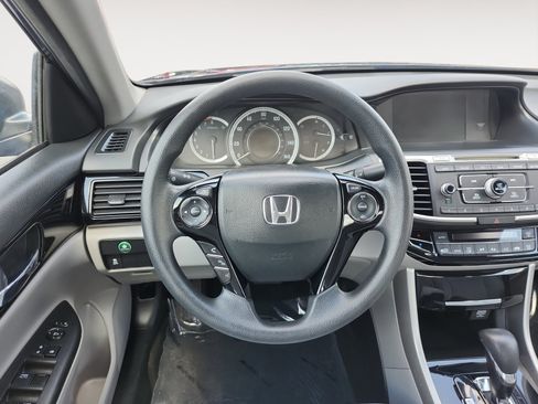 Used 2016 Honda Accord LX image 12