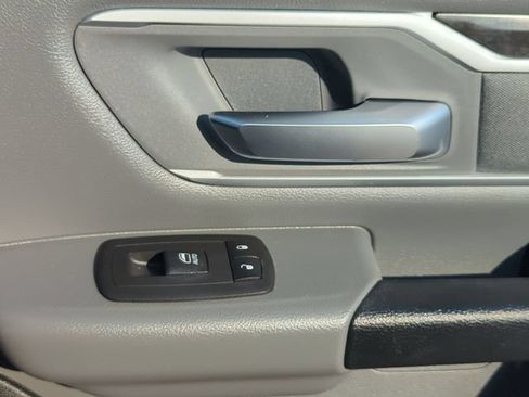 Used 2020 RAM 1500 Big Horn AWD/4WD image 26
