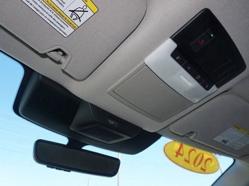 Certified 2024 Nissan Pathfinder SL image 25