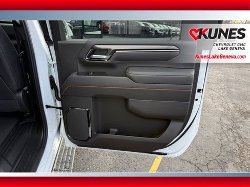 New 2026 GMC Sierra 2500 AT4 w/ AT4 Premium Plus Package AWD/4WD image 21
