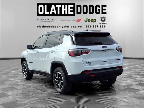 New 2026 Jeep Compass Trailhawk image 3