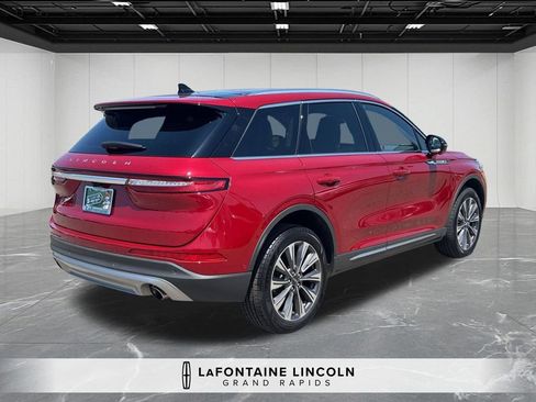 Certified 2022 Lincoln Corsair Reserve w/ Equipment Group 201A AWD/4WD image 5