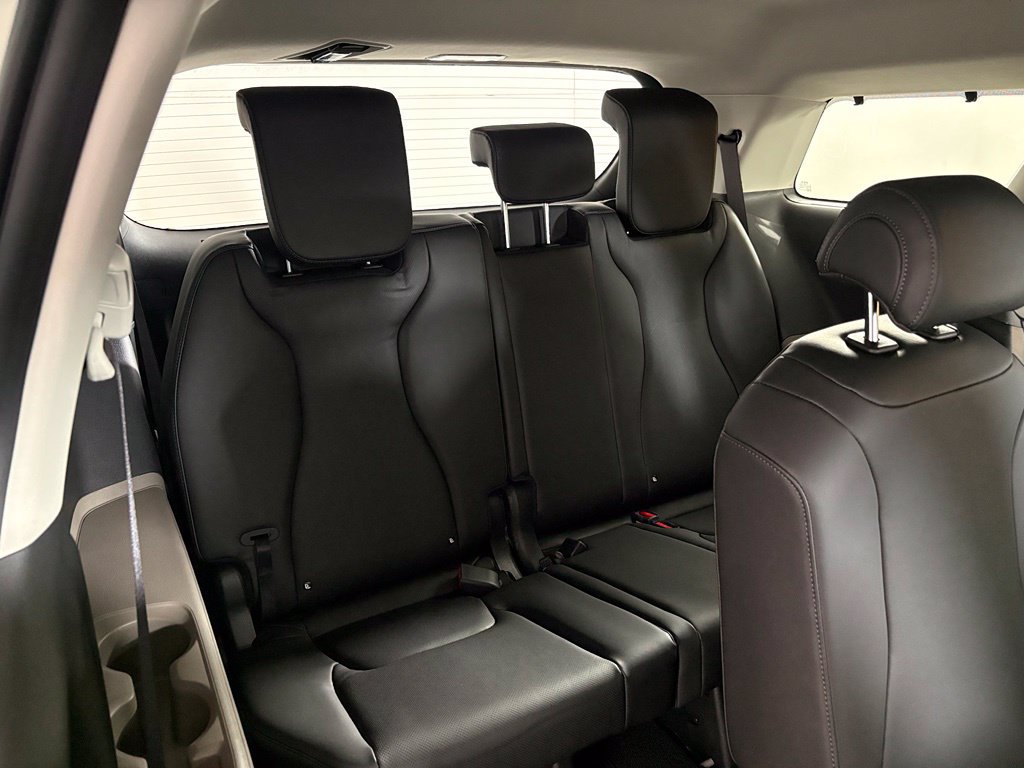 New 2026 Kia Carnival EX FWD image 43