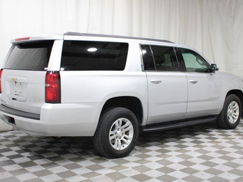 Used 2020 Chevrolet Suburban LT AWD/4WD image 32