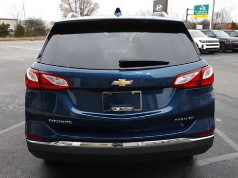 Used 2021 Chevrolet Equinox Premier image 4