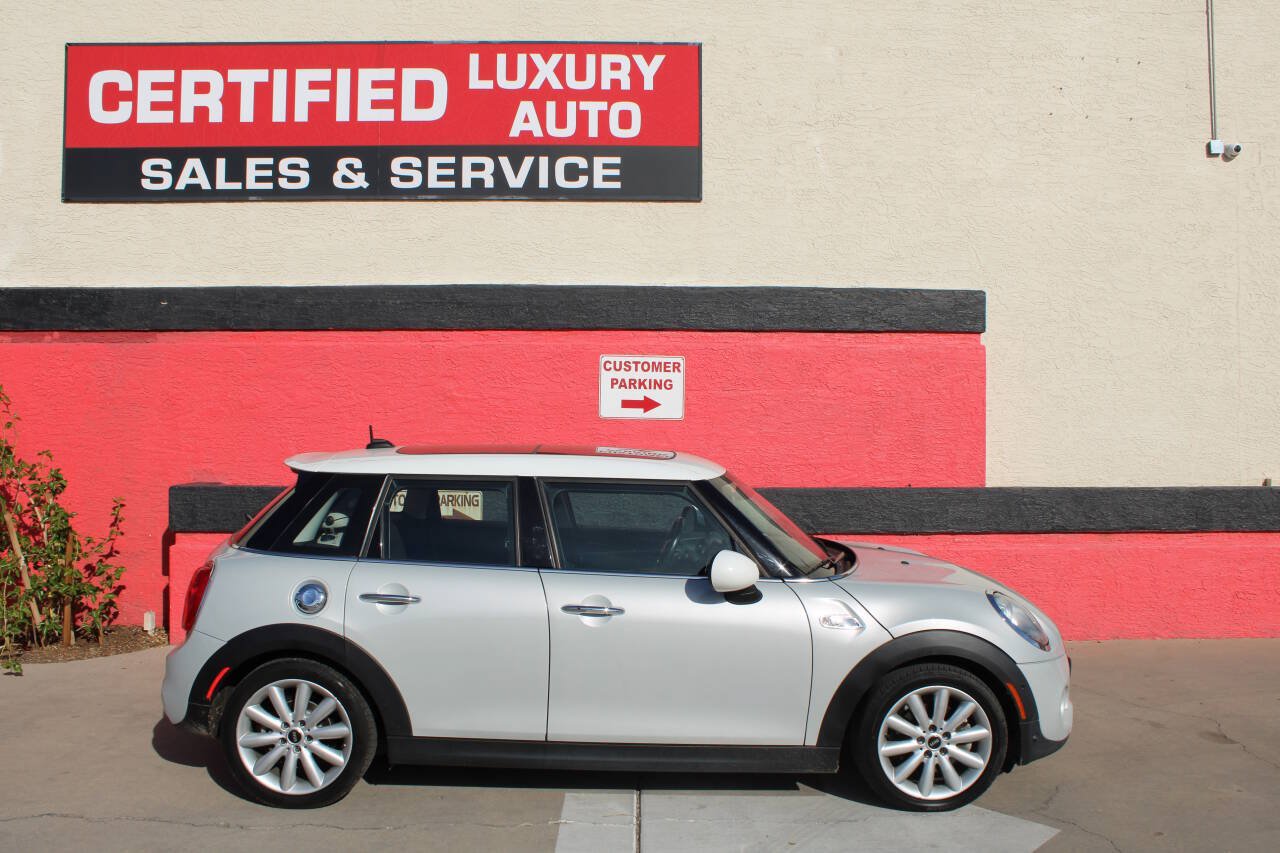 Used 2018 MINI Cooper S FWD image 2