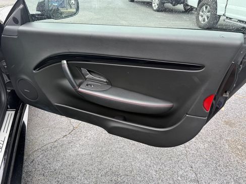 Used 2018 Maserati GranTurismo Sport RWD image 79