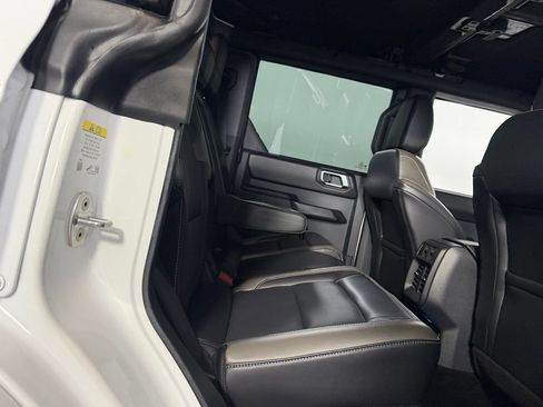 Used 2025 Ford Bronco Outer Banks AWD/4WD image 33