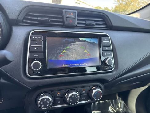 Used 2023 Nissan Versa S w/ Trunk Package image 20