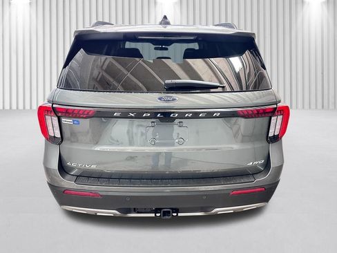 New 2026 Ford Explorer Active w/ Active Comfort Package AWD/4WD image 6