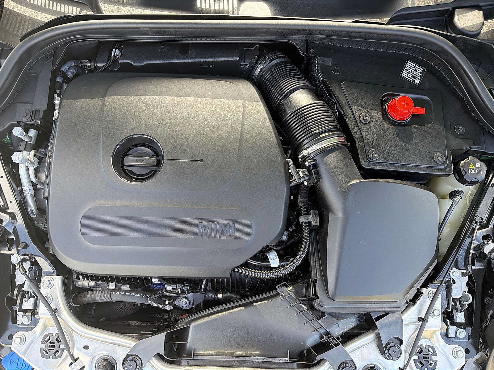 Used 2026 MINI Cooper 2-Door Hardtop FWD image 17