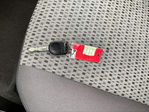 Used 2007 Ford Focus S FWD image 32