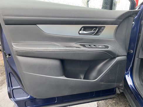 New 2025 Nissan Murano SL image 16