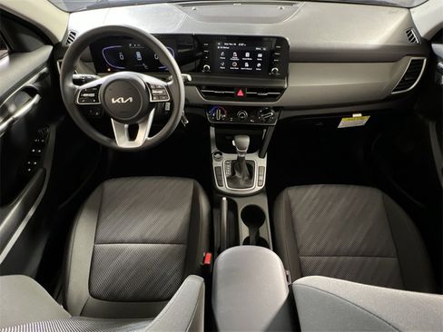 New 2026 Kia Seltos LX image 21