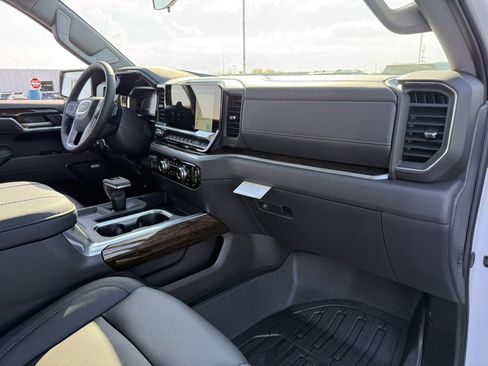 New 2026 GMC Sierra 1500 Elevation w/ Elevation Premium Package image 40