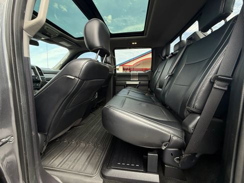 Used 2019 Ford F350 Lariat w/ Lariat Ultimate Package AWD/4WD image 13