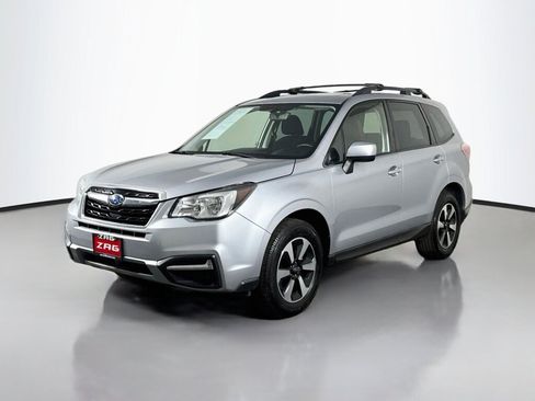 Used 2018 Subaru Forester 2.5i Premium w/ Popular Package #2A AWD/4WD image 1
