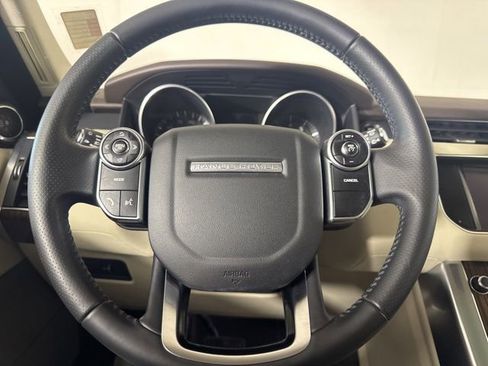 Used 2014 Land Rover Range Rover Sport HSE AWD/4WD image 18