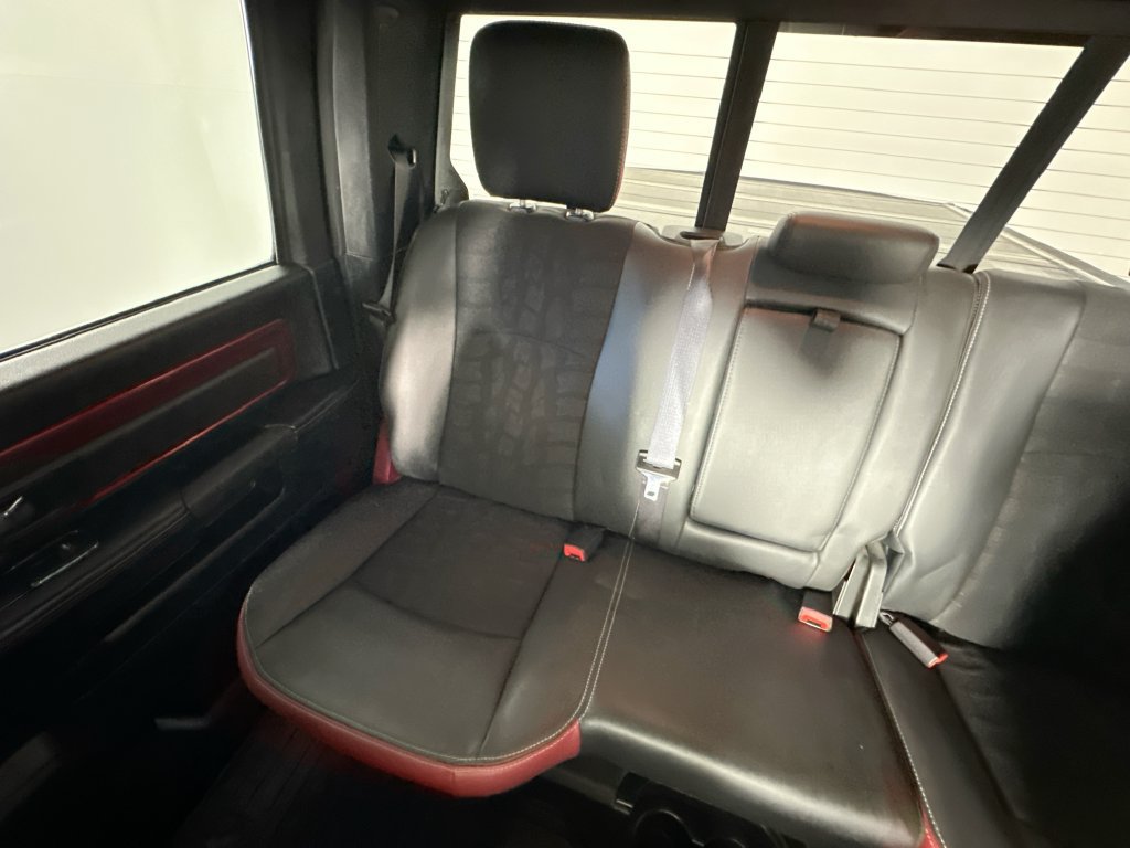 Used 2015 RAM 1500 Rebel AWD/4WD image 12