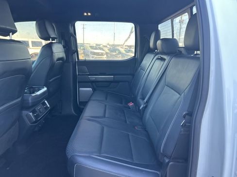 Used 2022 Ford F150 Lariat w/ Equipment Group 502A High image 15