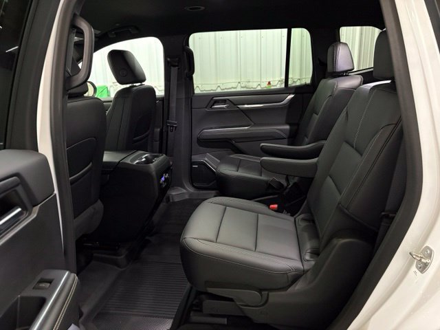 Used 2024 GMC Acadia Elevation w/ LPO, Floor Liner Package FWD image 23