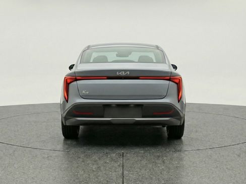 Used 2025 Kia K4 FWD image 7