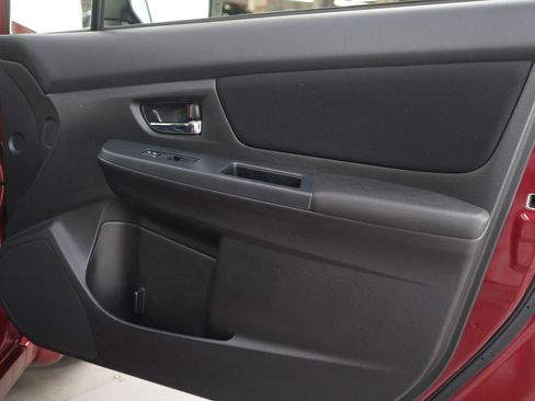 Used 2014 Subaru Impreza 2.0i Premium w/ All-Weather Package w/CVT AWD/4WD image 9