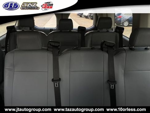 Used 2018 Ford Transit 150 XL RWD image 12