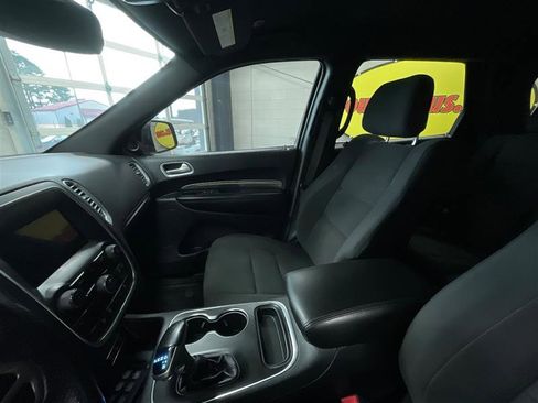 Used 2019 Dodge Durango SXT image 12
