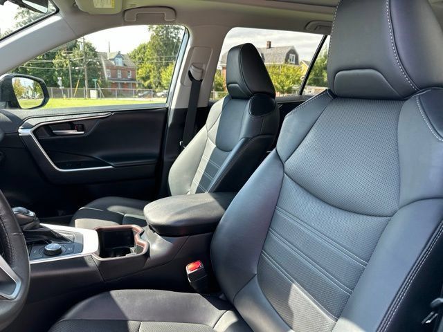 Used 2023 Toyota RAV4 Limited AWD/4WD image 11
