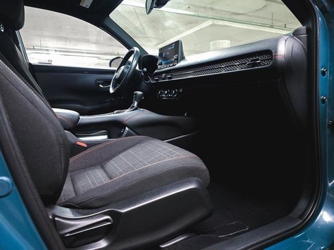 Certified 2023 Honda HR-V Sport image 33