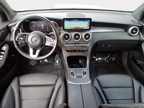 Used 2022 Mercedes-Benz GLC 300 4MATIC image 19
