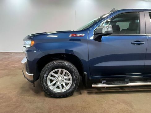 Used 2021 Chevrolet Silverado 1500 LT w/ Z71 Off-Road Package image 39