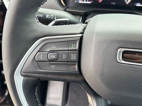 New 2025 Jeep Grand Cherokee Altitude RWD image 16