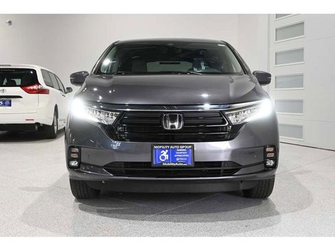 Used 2022 Honda Odyssey Elite image 4