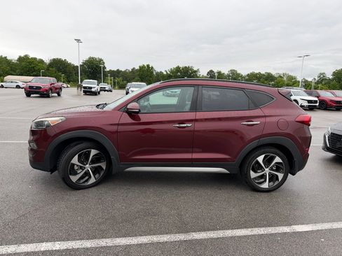 Used 2017 Hyundai Tucson Limited w/ Limited Ultimate Package 03 FWD image 2