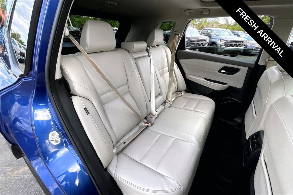 Used 2022 Nissan Rogue SL FWD image 24
