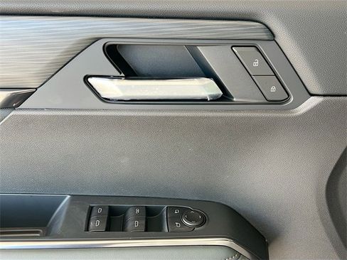 New 2026 GMC Acadia AT4 w/ Luxury Package image 13