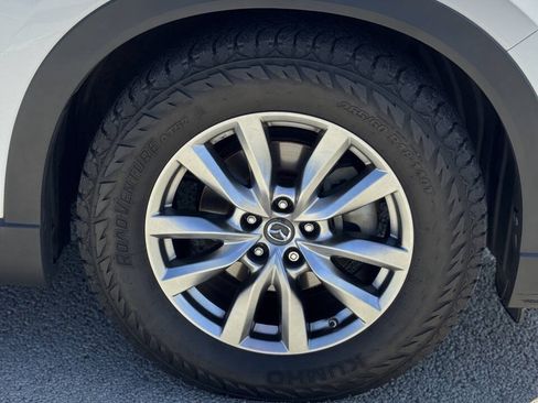 Used 2018 MAZDA CX-9 Touring w/ Touring Premium Package FWD image 21