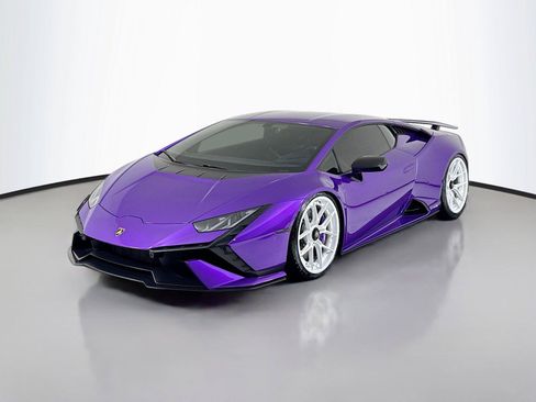 Used 2023 Lamborghini Huracan Tecnica RWD image 10