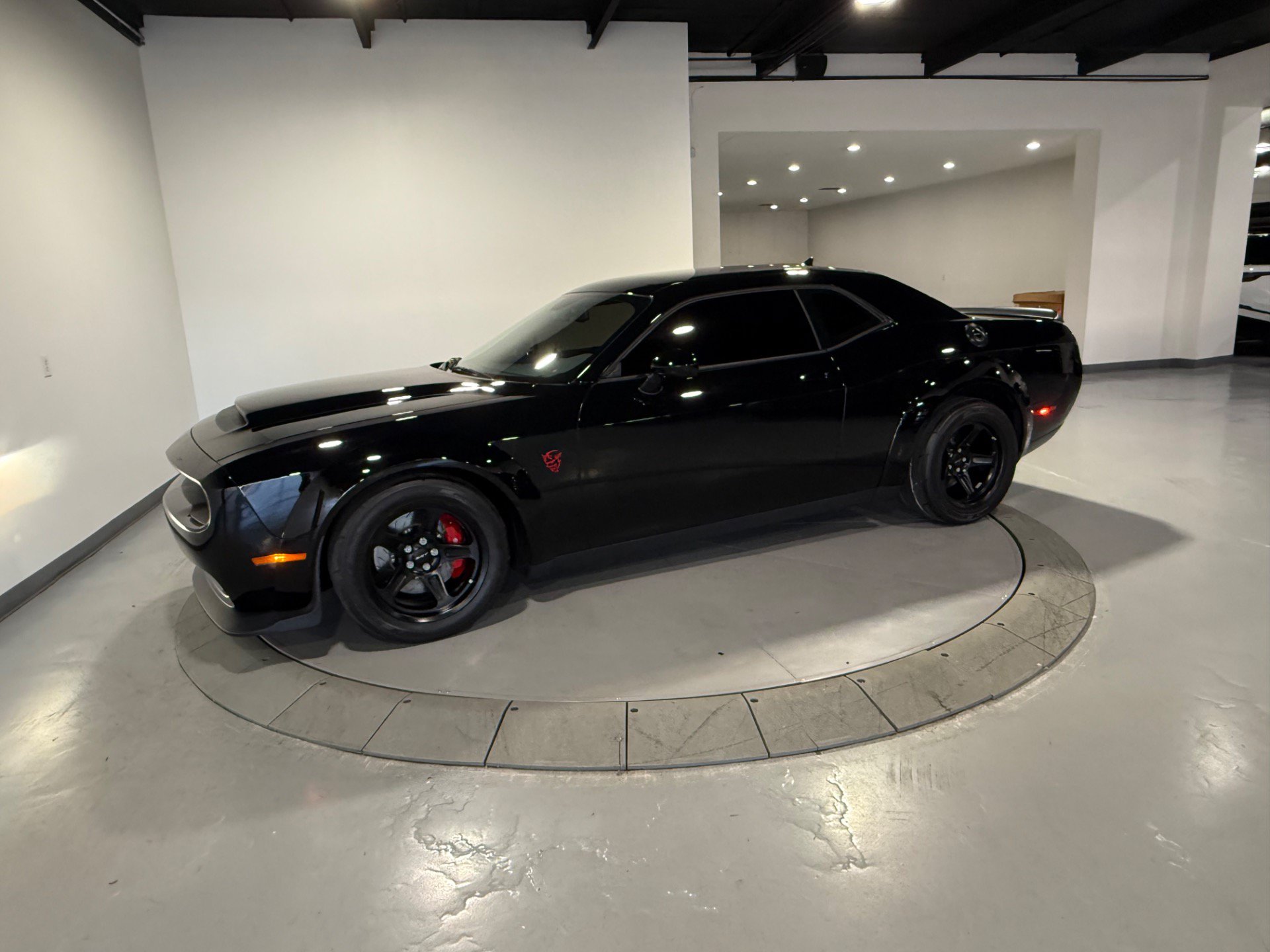 Used 2018 Dodge Challenger SRT Demon RWD image 16
