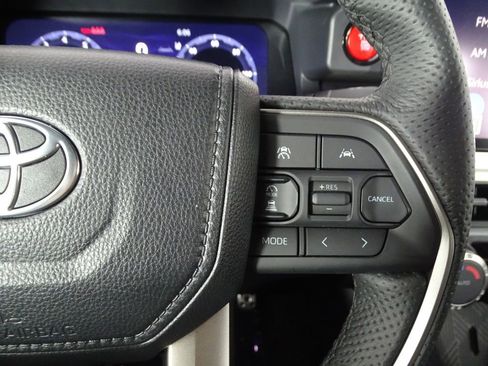 Used 2024 Toyota Tacoma SR5 image 21