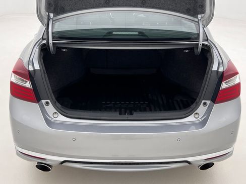 Used 2017 Honda Accord Touring image 24