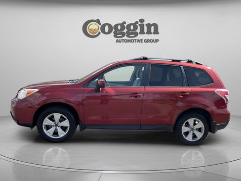 Used 2016 Subaru Forester 2.5i Premium image 4